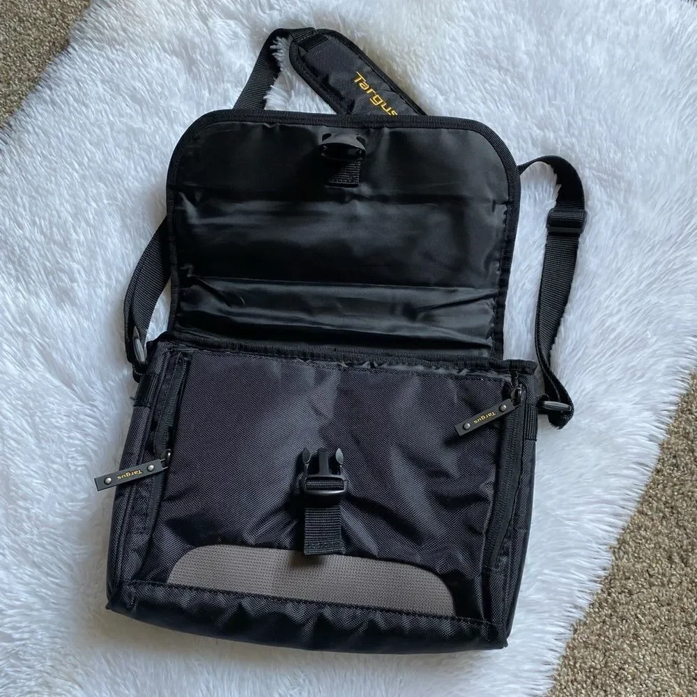 ‎Targus Bag Pockets Adjustable Straps Black Gray